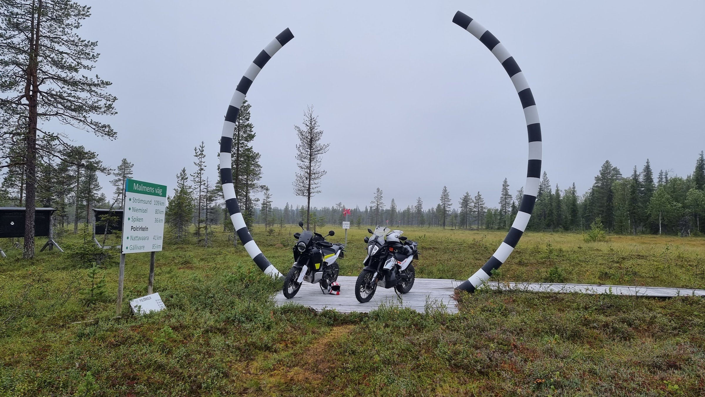 Polcirkel Portalen (Arctic Circle Portal)